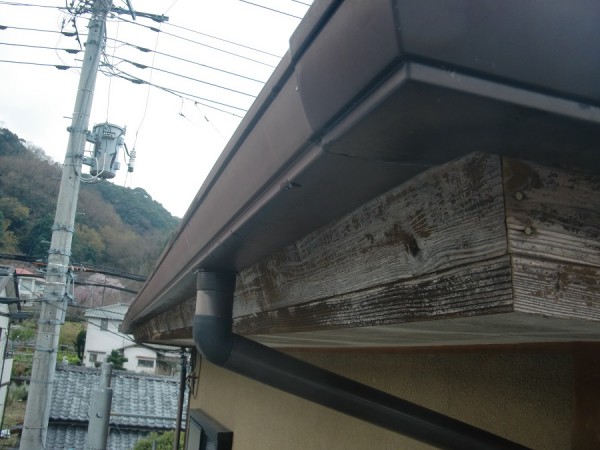 軒天　破風板　鼻隠し　塗り替え工事　伊豆市サムネイル